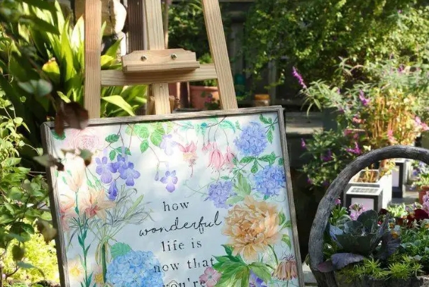 在一方庭院尋找生活的安謐，體會(huì)四季花開(kāi)的自然之美