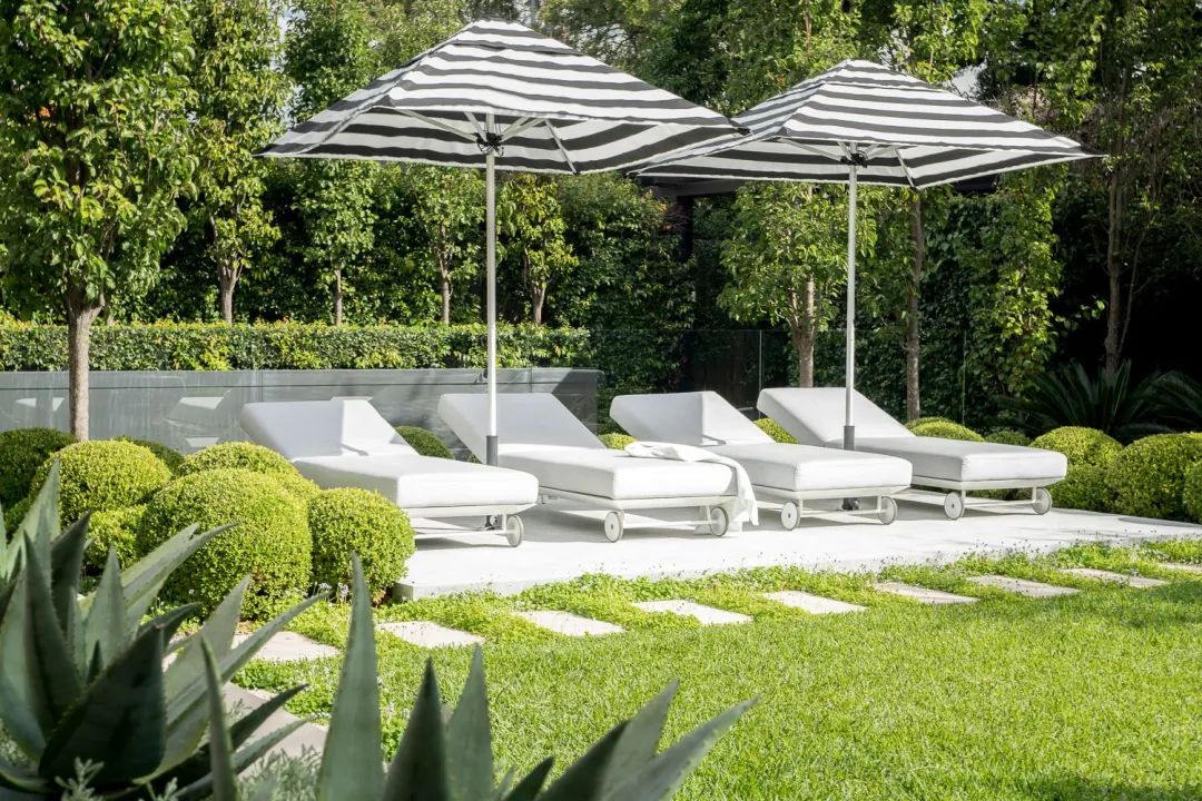 如何平衡傳統(tǒng)和時(shí)尚？現(xiàn)代風(fēng)花園告訴你！